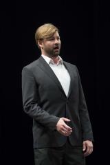 031Predstavitev knjige M Vilhar Foto atelje Postojna